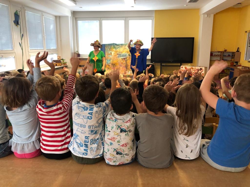 materska skola zlin lucni divadelni predstaveni0